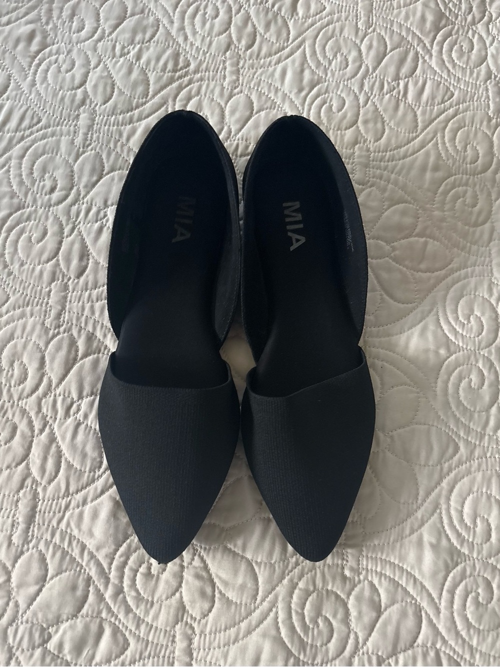 MIA Women's Black Pointed D'Orsay Flats